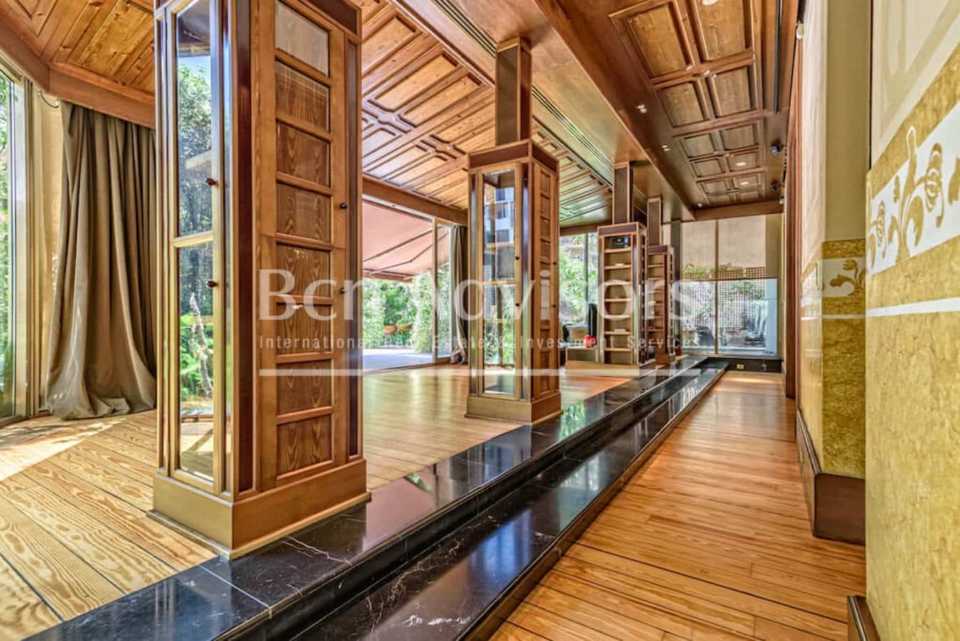 4 bedroom Apartment for sale in Barcelona city - € 12,000,000 (Ref: 9097442)