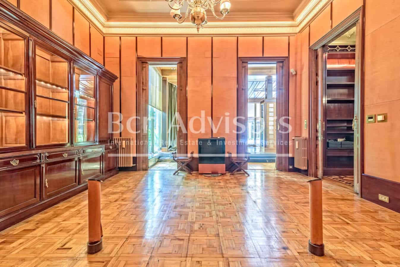 4 bedroom Apartment for sale in Barcelona city - € 12,000,000 (Ref: 9097442)