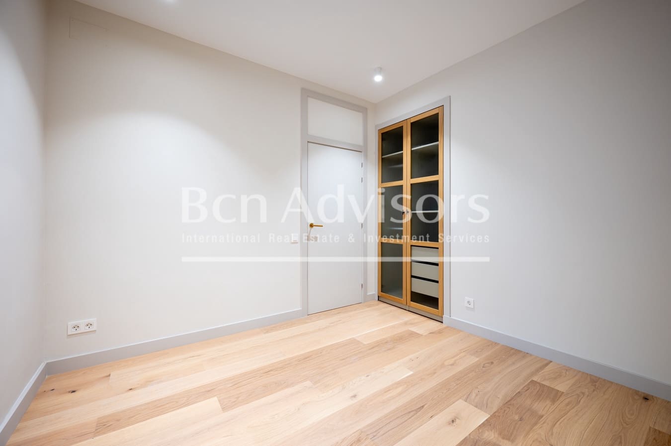 4 soveværelse Lejlighed til salg i Barcelona by - € 1.100.000 (Ref: 9097451)