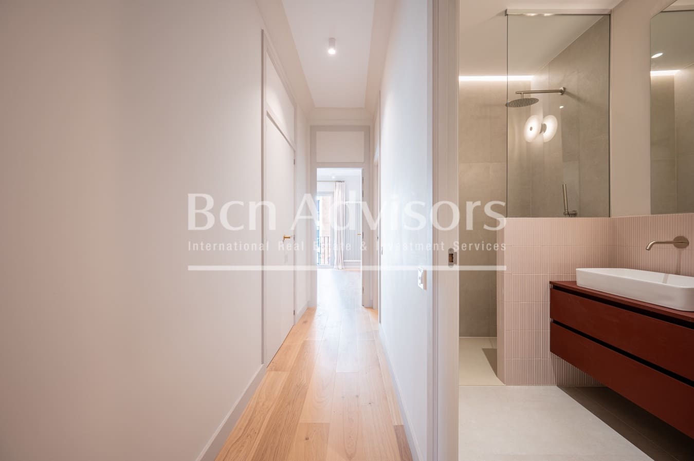 4 soveværelse Lejlighed til salg i Barcelona by - € 1.100.000 (Ref: 9097451)