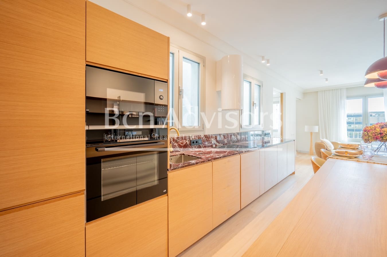 4 soveværelse Lejlighed til salg i Barcelona by - € 1.100.000 (Ref: 9097451)