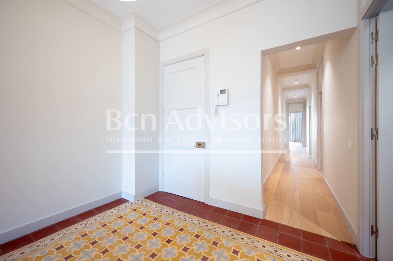 4 soveværelse Lejlighed til salg i Barcelona by - € 1.100.000 (Ref: 9097451)