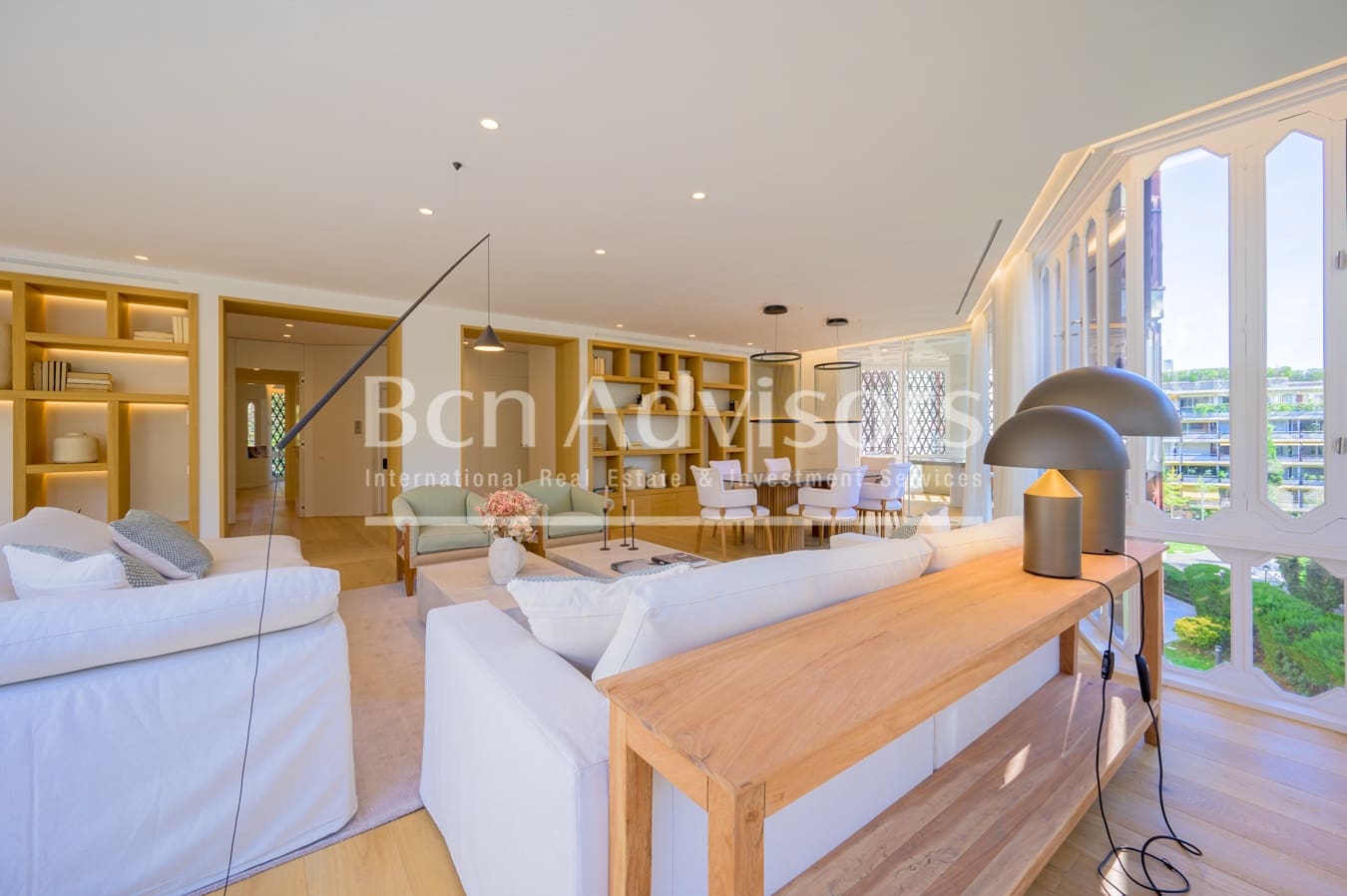 5 soveværelse Lejlighed til salg i Barcelona by med swimmingpool - € 2.755.000 (Ref: 9097456)