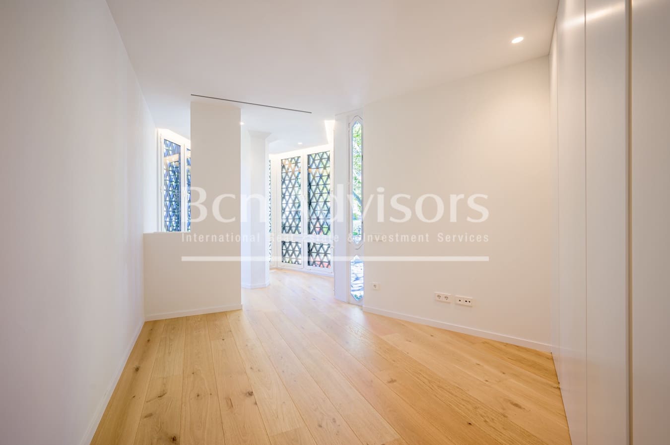 5 soveværelse Lejlighed til salg i Barcelona by med swimmingpool - € 2.755.000 (Ref: 9097456)