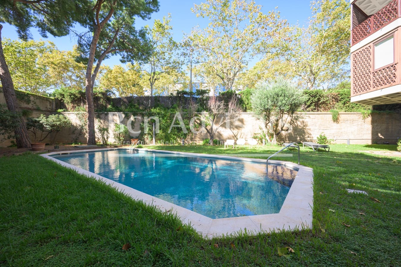 5 soveværelse Lejlighed til salg i Barcelona by med swimmingpool - € 2.755.000 (Ref: 9097456)