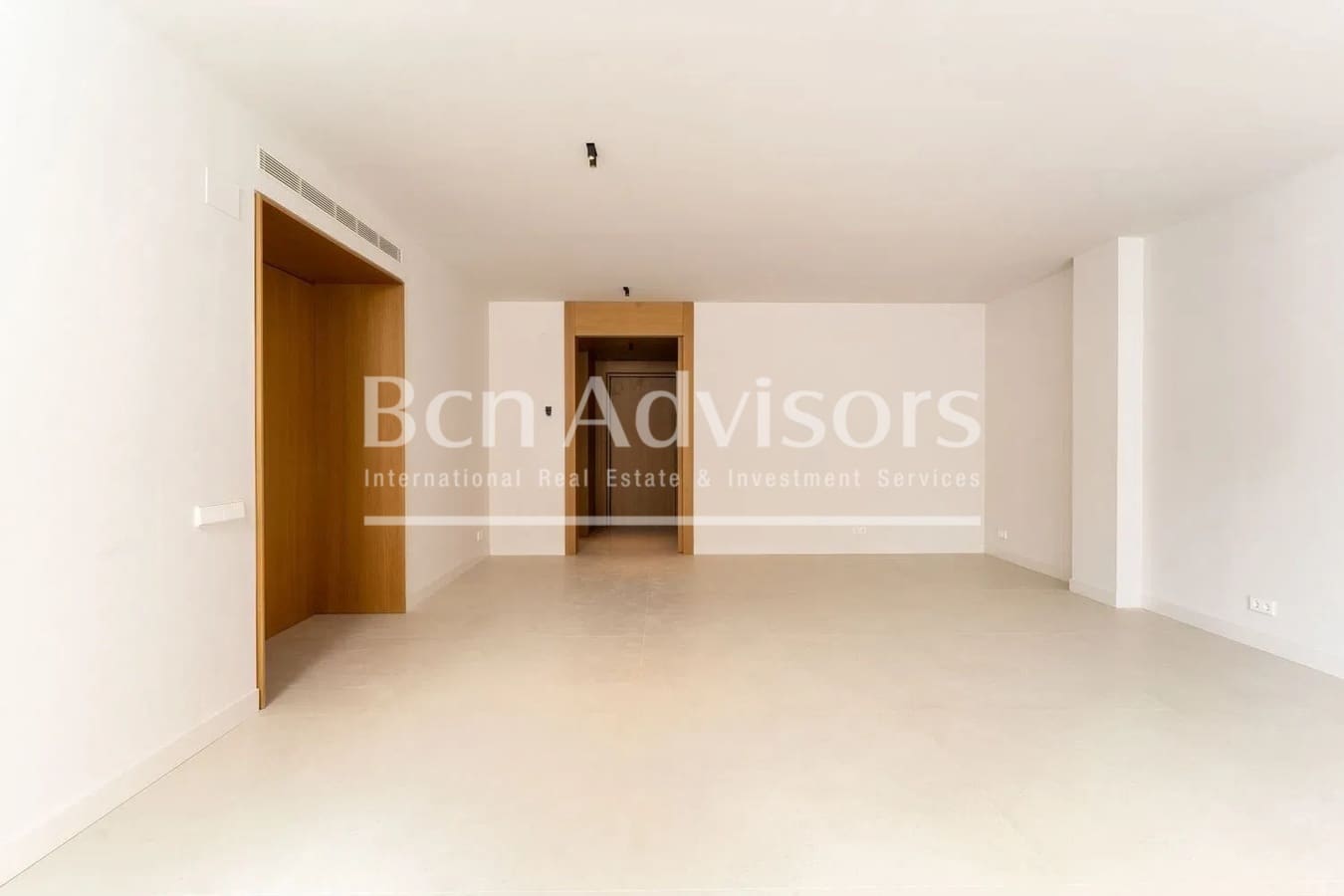 4 soveværelse Penthouse til salg i Barcelona by med swimmingpool - € 1.733.000 (Ref: 9097459)