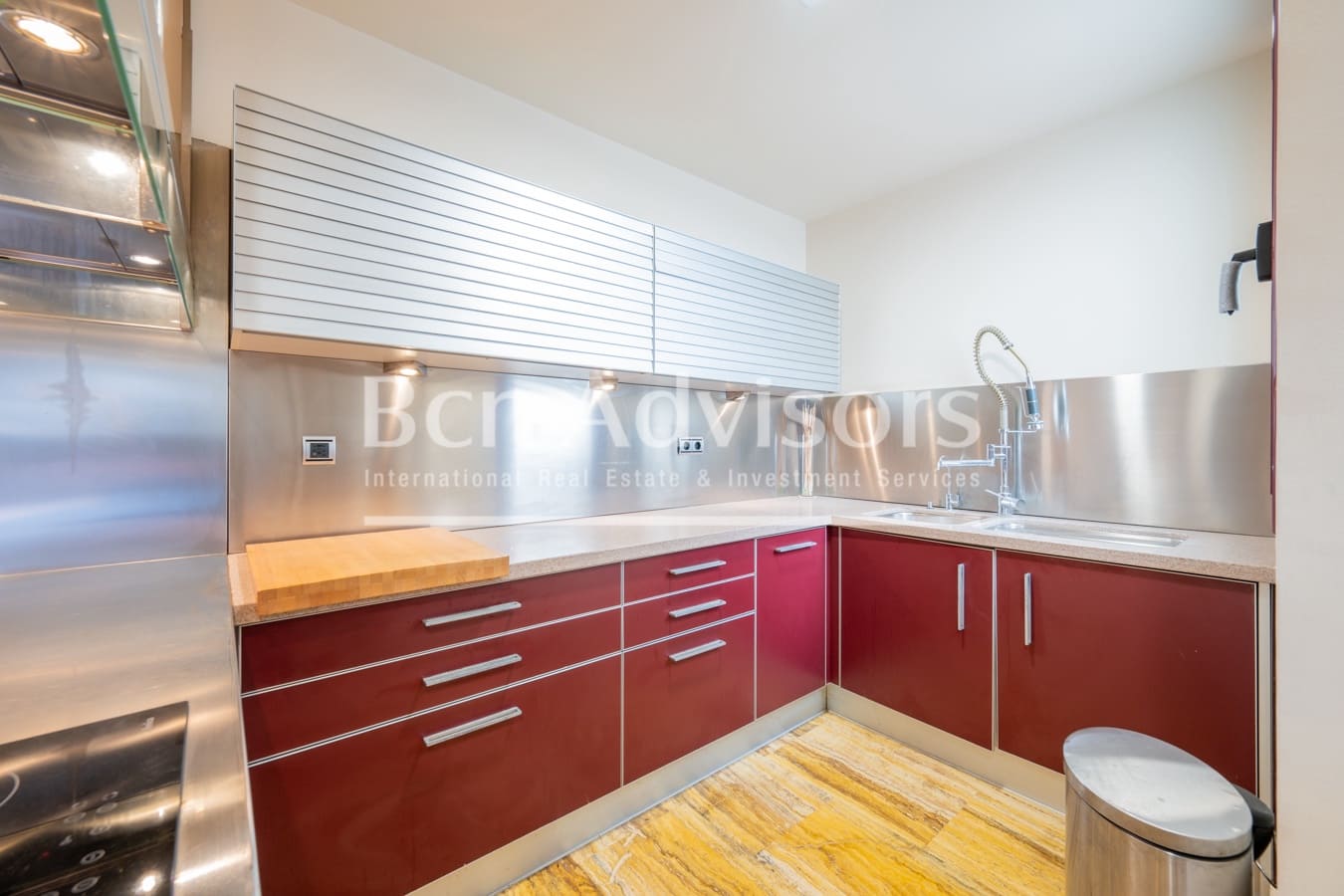 3 soveværelse Lejlighed til salg i Barcelona by med swimmingpool - € 3.500.000 (Ref: 9097461)