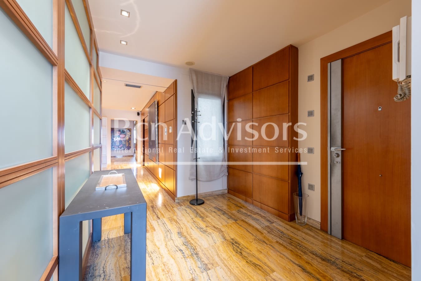 3 soveværelse Lejlighed til salg i Barcelona by med swimmingpool - € 3.500.000 (Ref: 9097461)