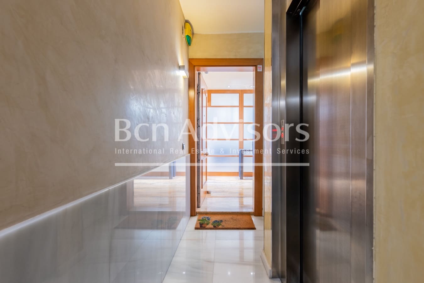 3 soveværelse Lejlighed til salg i Barcelona by med swimmingpool - € 3.500.000 (Ref: 9097461)