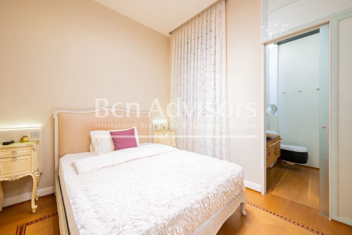 2 soveværelse Lejlighed til salg i Barcelona by - € 1.800.000 (Ref: 9097464)