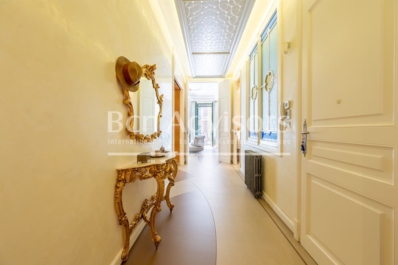 2 soveværelse Lejlighed til salg i Barcelona by - € 1.800.000 (Ref: 9097464)