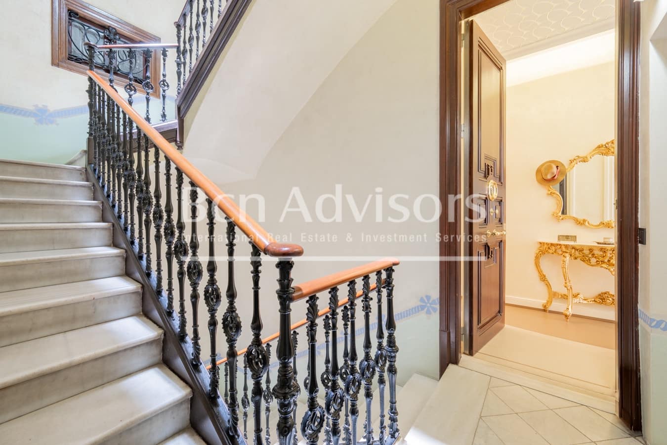 2 soveværelse Lejlighed til salg i Barcelona by - € 1.800.000 (Ref: 9097464)