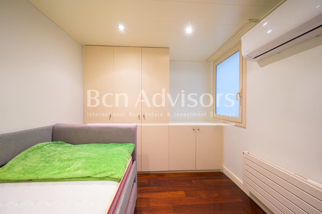 2 bedroom Apartment for sale in Barcelona city - € 849,000 (Ref: 9097471)