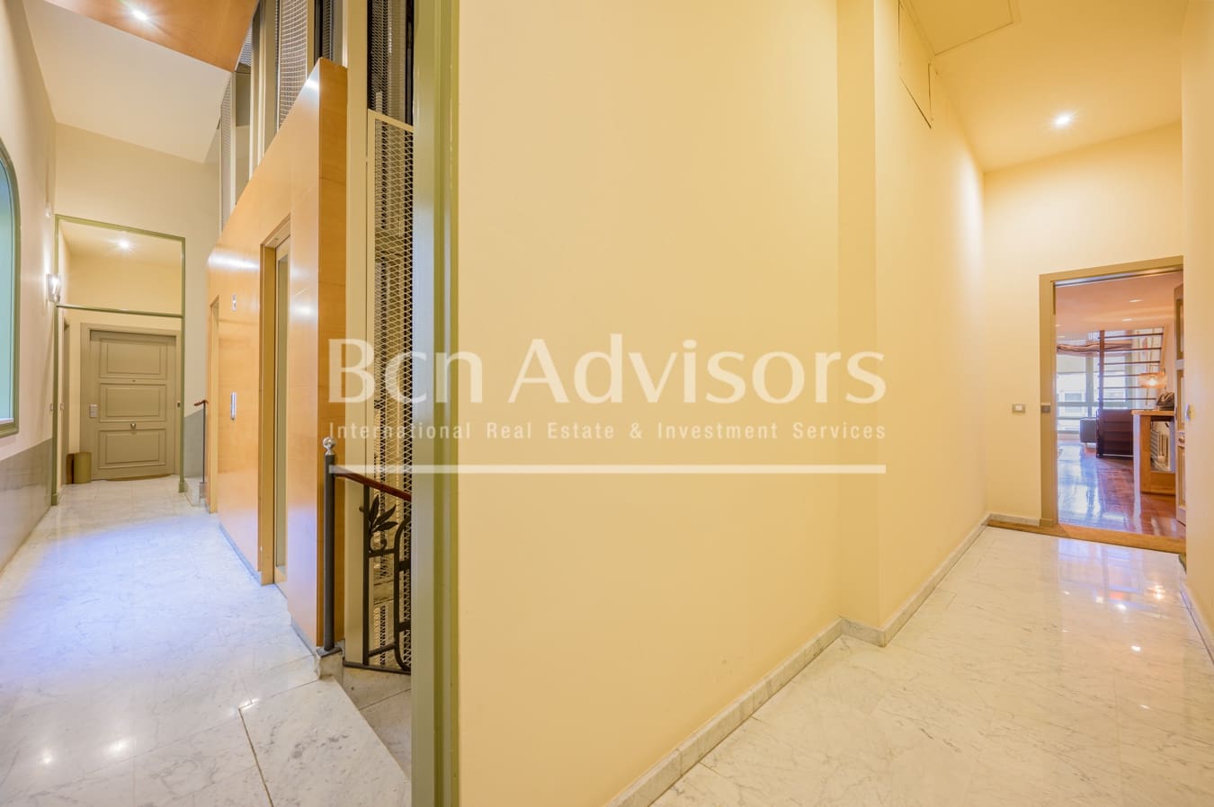 2 bedroom Apartment for sale in Barcelona city - € 849,000 (Ref: 9097471)