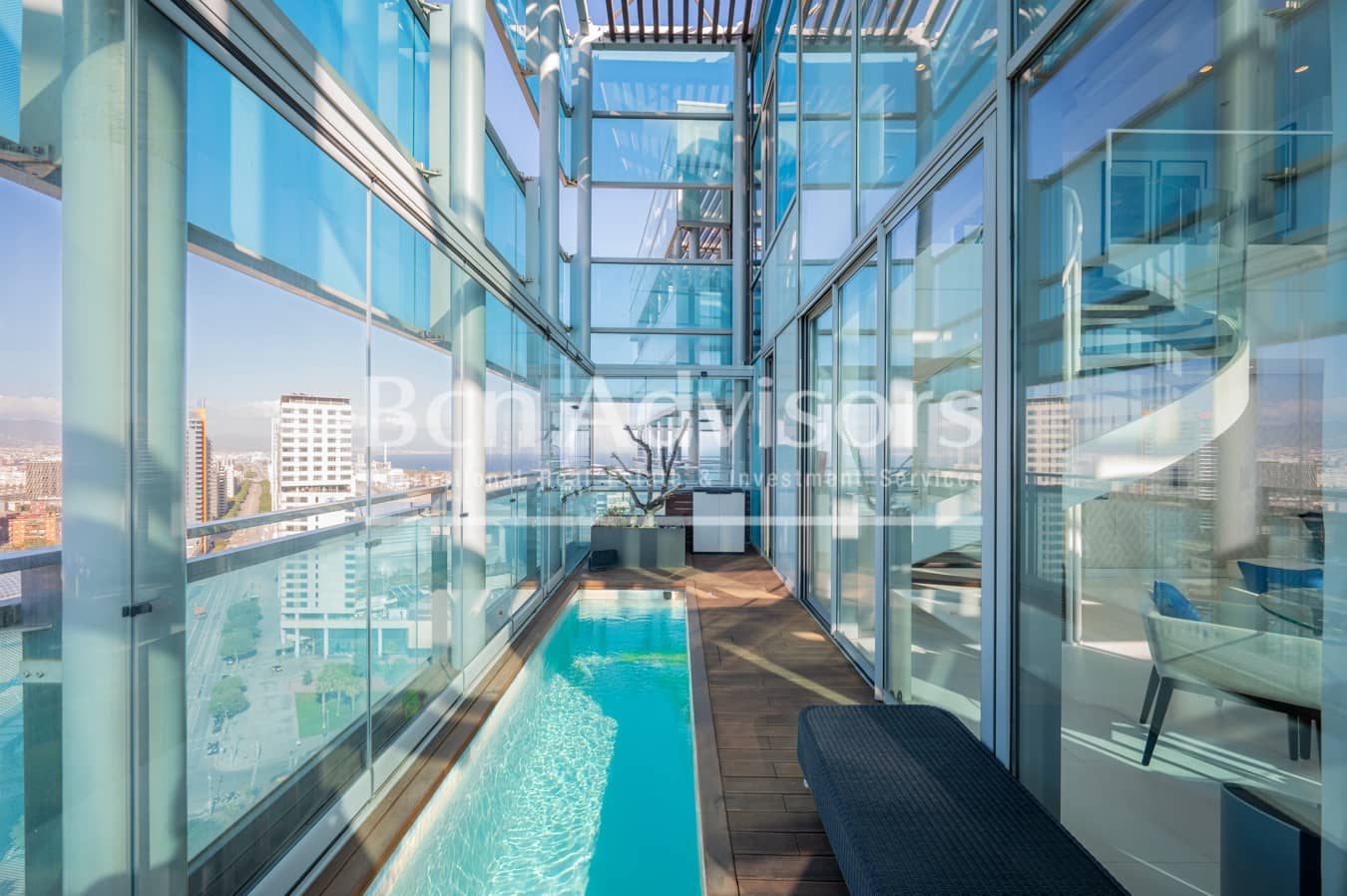 2 soveværelse Penthouse til salg i Barcelona by med swimmingpool - € 1.850.000 (Ref: 9097473)