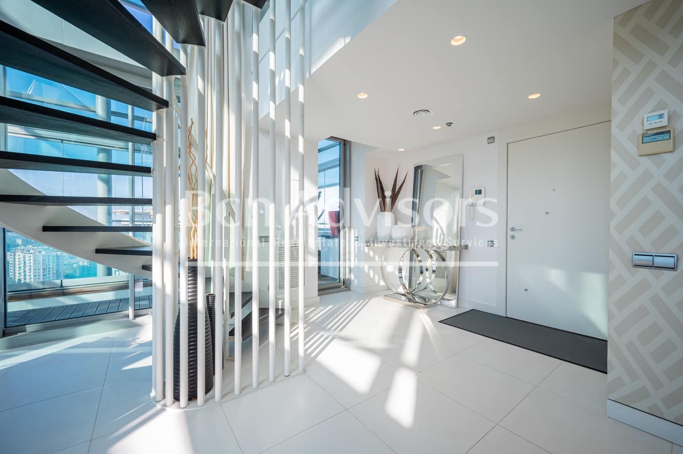 2 soveværelse Penthouse til salg i Barcelona by med swimmingpool - € 1.850.000 (Ref: 9097473)