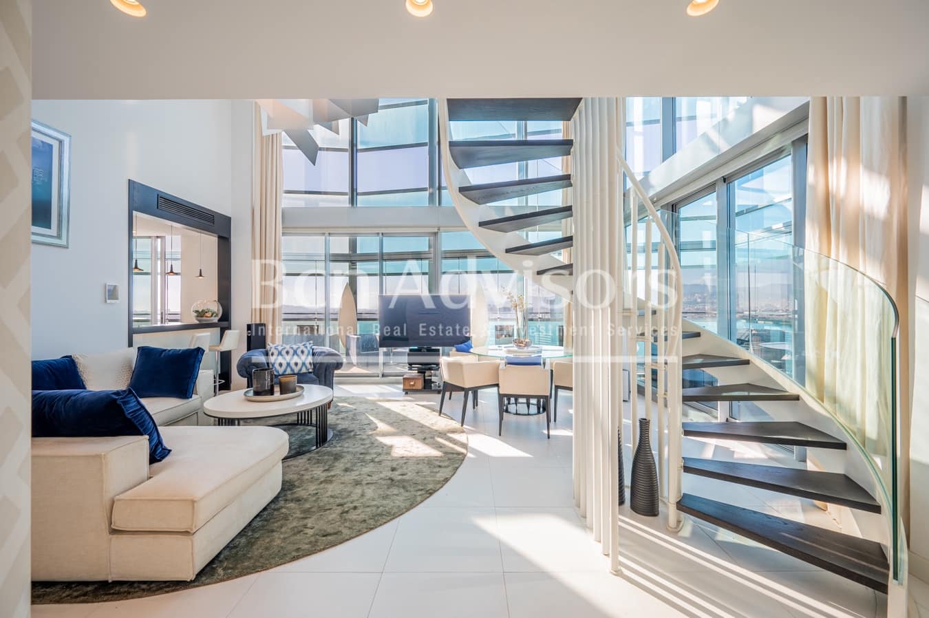 2 soveværelse Penthouse til salg i Barcelona by med swimmingpool - € 1.850.000 (Ref: 9097473)