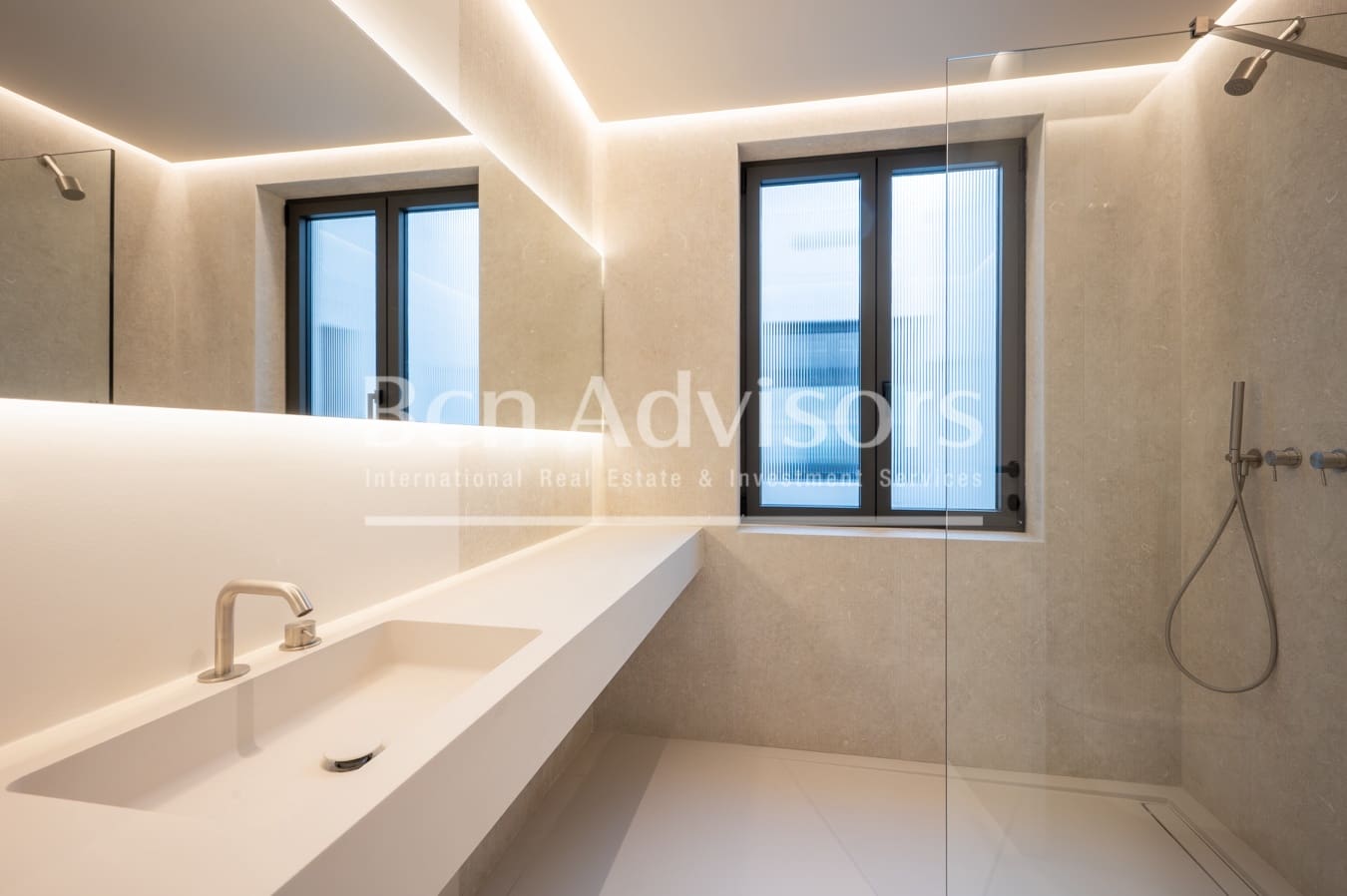 4 soverom Penthouse til salgs i Barcelona by - € 2 500 000 (Ref: 9097475)