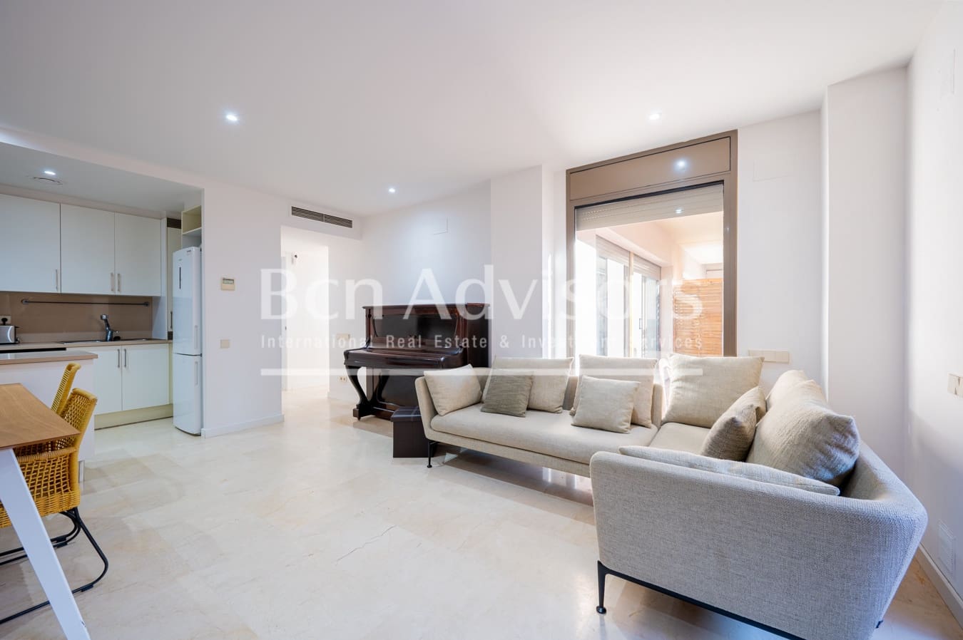 2 makuuhuone Huoneisto myytävänä paikassa Barcelona kaupunki mukana uima-altaan - 769 000 € (Ref: 9097478)
