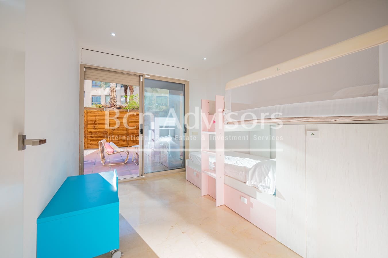 2 makuuhuone Huoneisto myytävänä paikassa Barcelona kaupunki mukana uima-altaan - 769 000 € (Ref: 9097478)