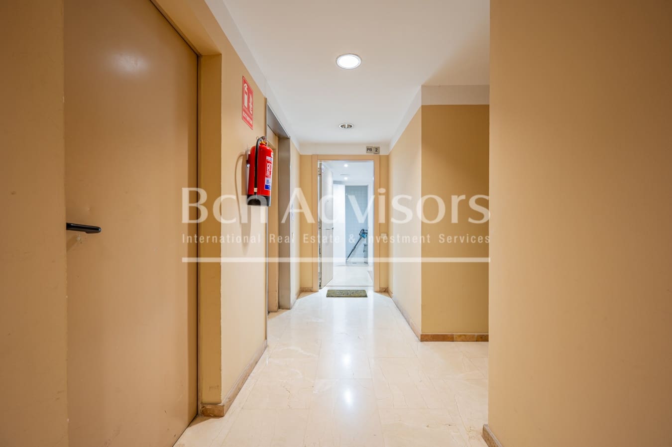 2 makuuhuone Huoneisto myytävänä paikassa Barcelona kaupunki mukana uima-altaan - 769 000 € (Ref: 9097478)
