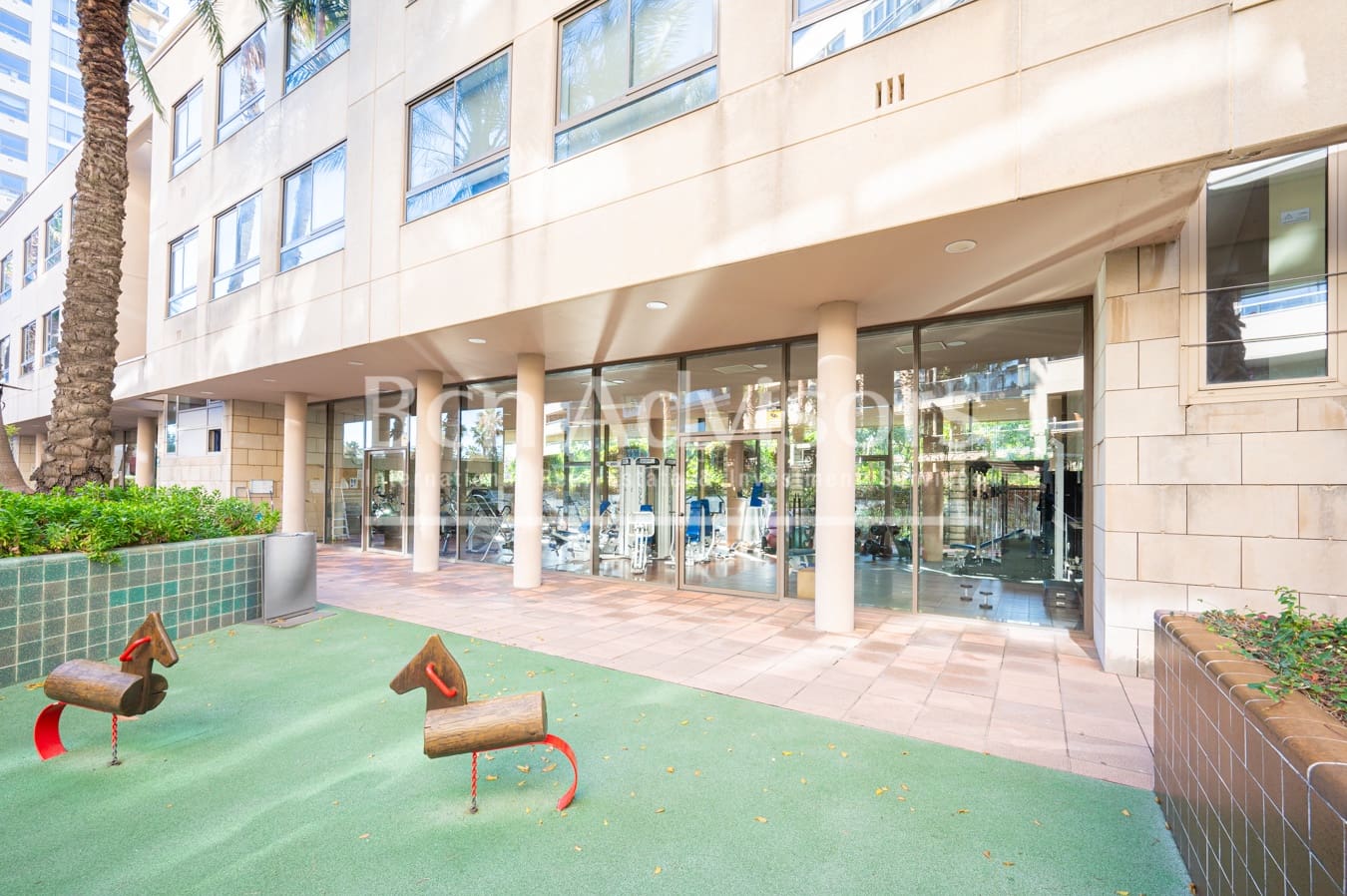 2 makuuhuone Huoneisto myytävänä paikassa Barcelona kaupunki mukana uima-altaan - 769 000 € (Ref: 9097478)