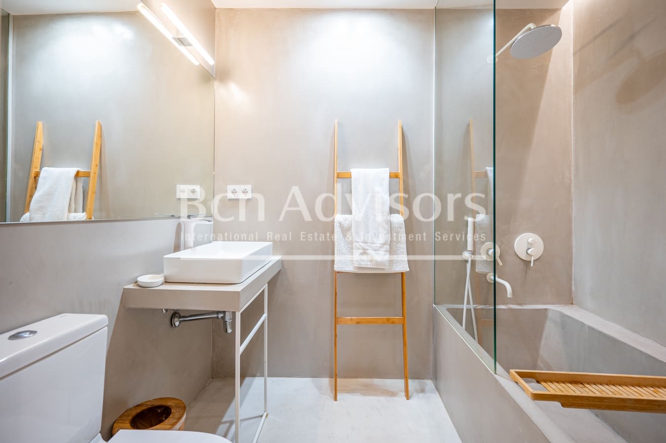 2 soveværelse Lejlighed til salg i Barcelona by - € 549.000 (Ref: 9097479)