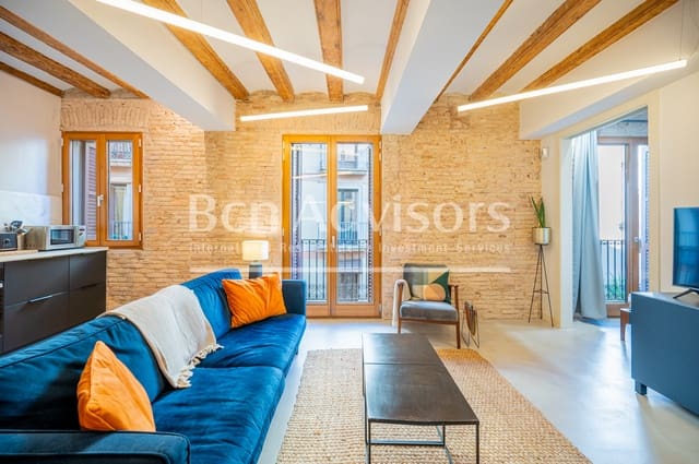 2 bedroom Apartment for sale in El Raval, Barcelona city - € 549,000 (Ref: 9097479)