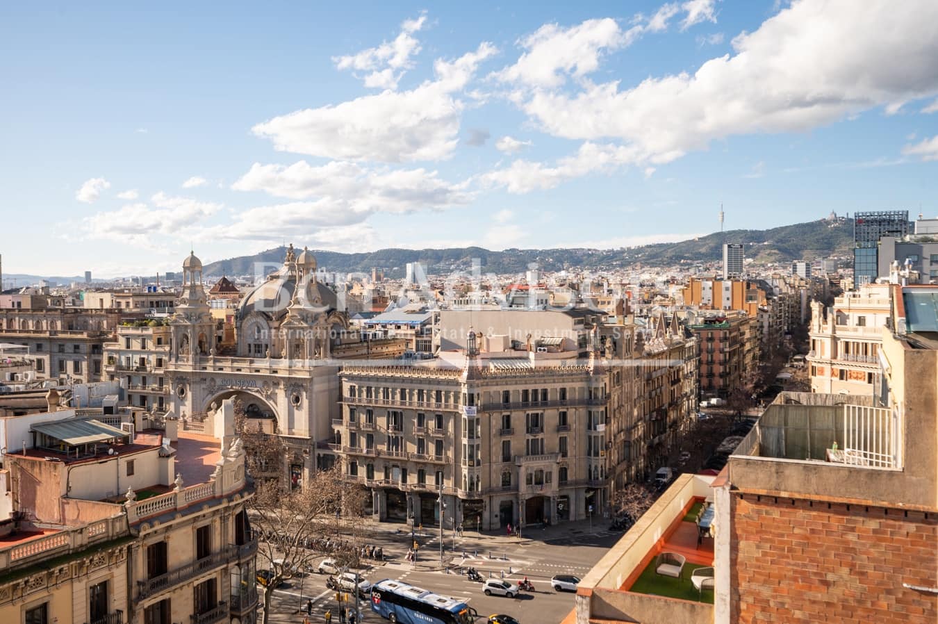 1 soveværelse Penthouse til salg i Barcelona by - € 800.000 (Ref: 9097484)