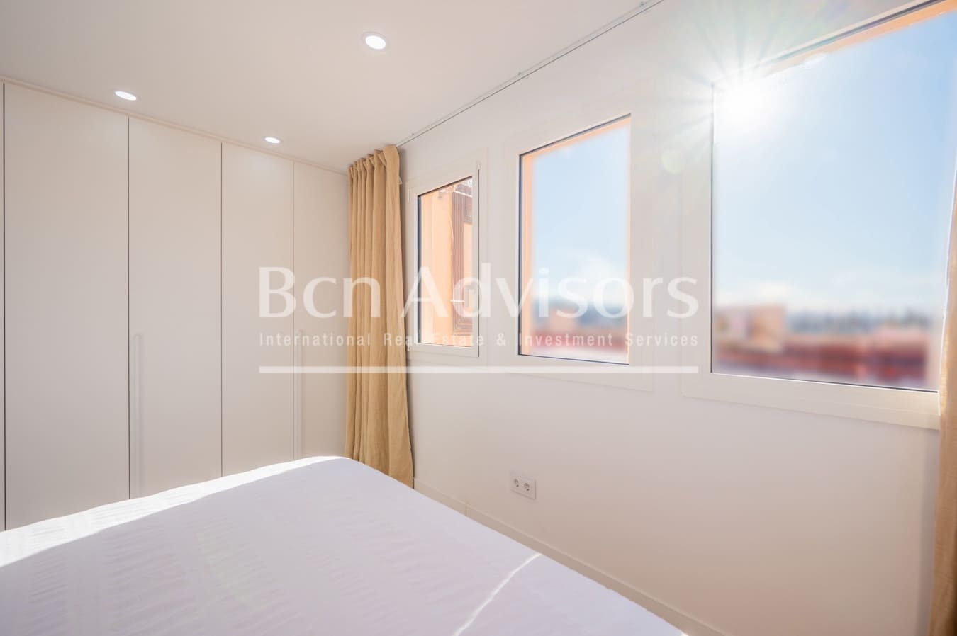 1 makuuhuone Kattohuoneisto myytävänä paikassa Barcelona kaupunki - 800 000 € (Ref: 9097484)