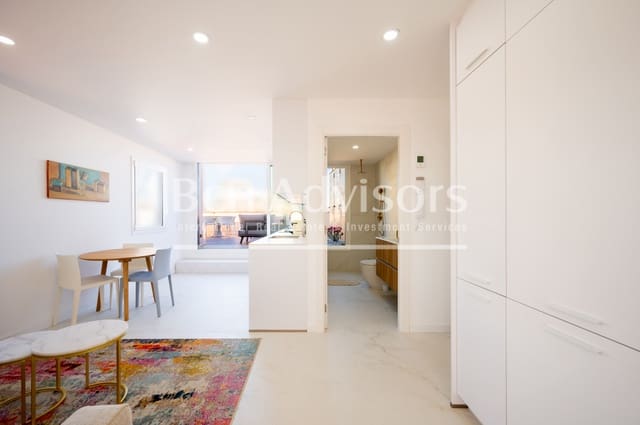 1 bedroom Penthouse for sale in La Dreta de L'Eixample, Barcelona city - € 800,000 (Ref: 9097484)