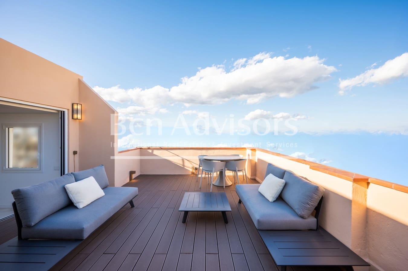 1 makuuhuone Kattohuoneisto myytävänä paikassa Barcelona kaupunki - 800 000 € (Ref: 9097484)