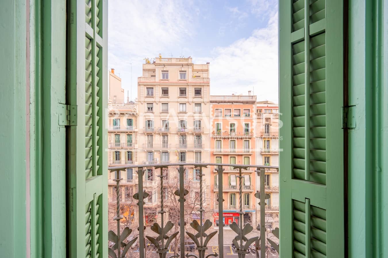 4 soveværelse Lejlighed til salg i Barcelona by - € 1.598.000 (Ref: 9097485)