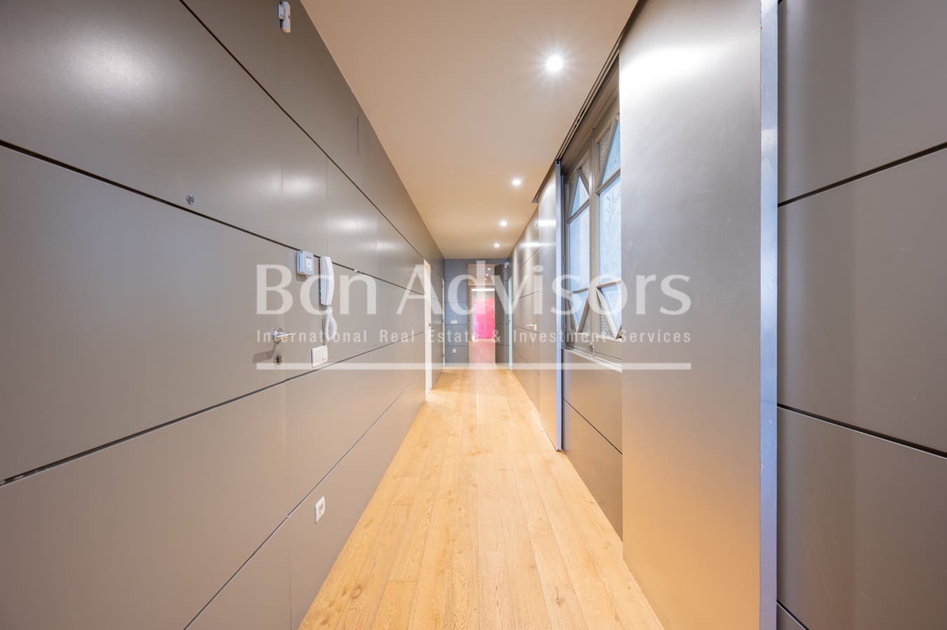 4 soveværelse Lejlighed til salg i Barcelona by - € 1.598.000 (Ref: 9097485)