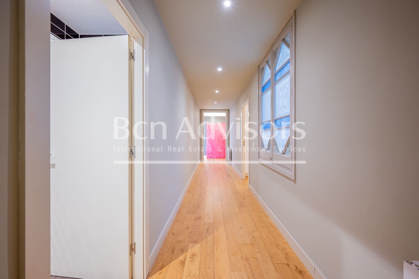 4 soveværelse Lejlighed til salg i Barcelona by - € 1.598.000 (Ref: 9097485)