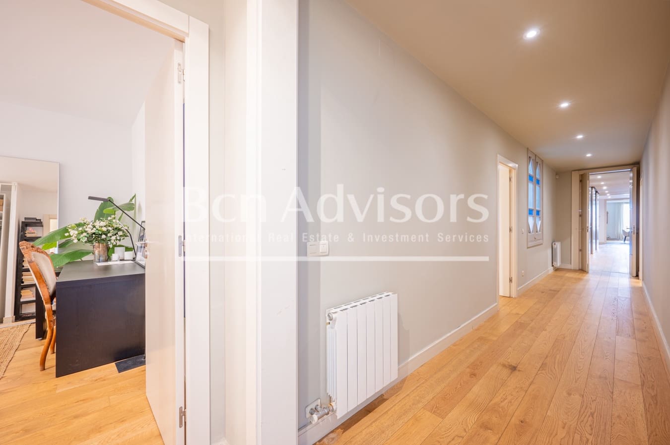 4 soveværelse Lejlighed til salg i Barcelona by - € 1.598.000 (Ref: 9097485)