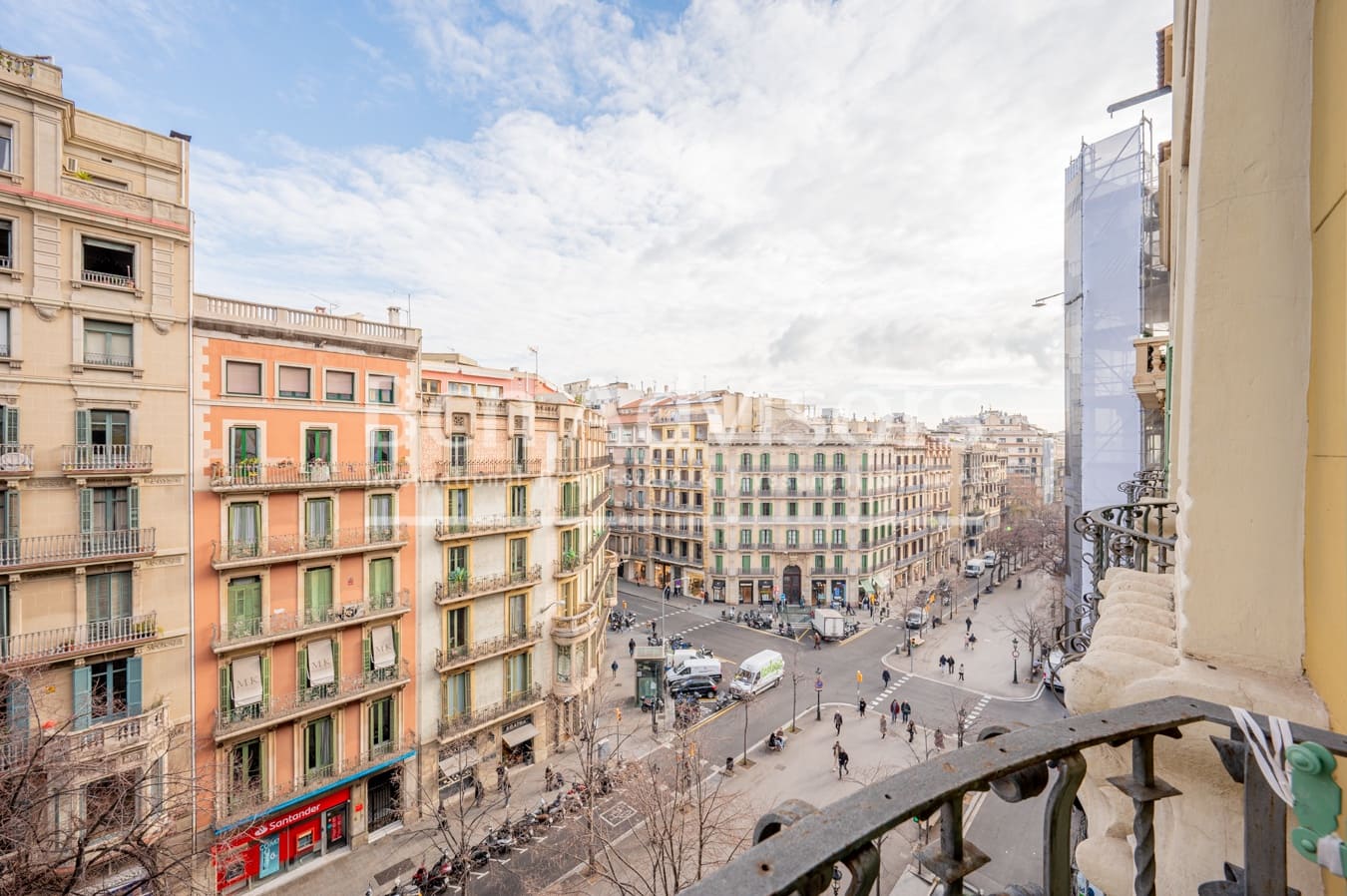 4 soveværelse Lejlighed til salg i Barcelona by - € 1.598.000 (Ref: 9097485)