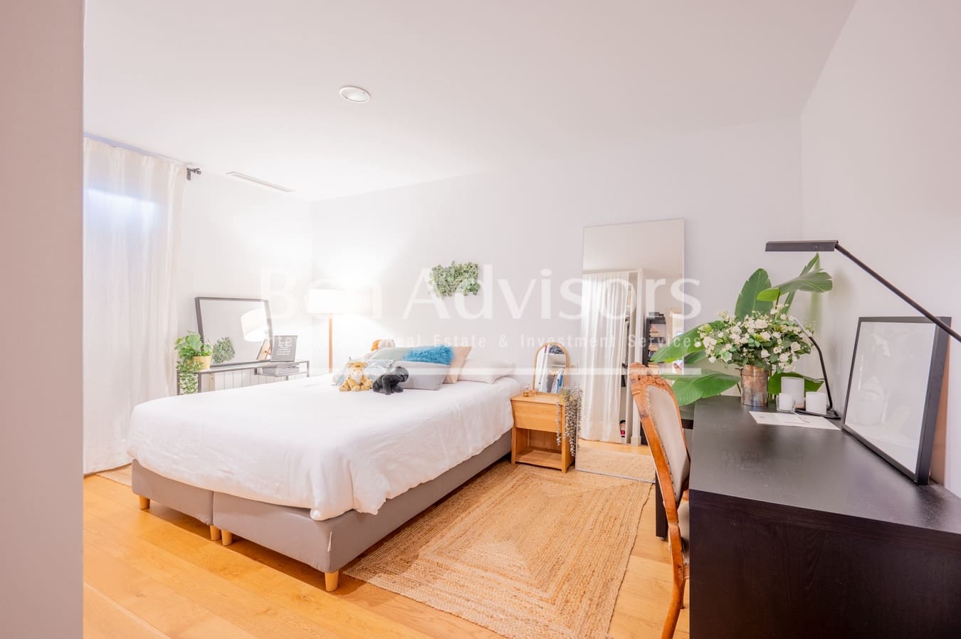 4 soveværelse Lejlighed til salg i Barcelona by - € 1.598.000 (Ref: 9097485)