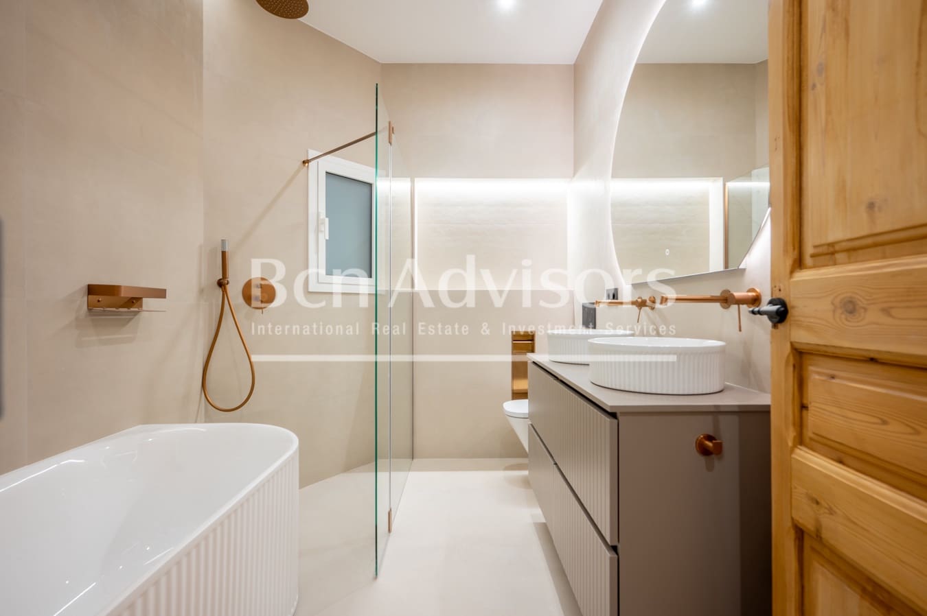 3 quarto Apartamento para venda em Barcelona cidade - 1 100 000 € (Ref: 9097494)