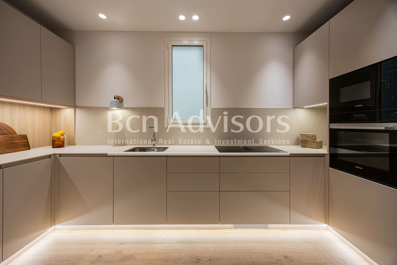 2 sypialnia Apartament na sprzedaż w Miasto Barcelona - 1 160 000 € (Ref: 9097496)