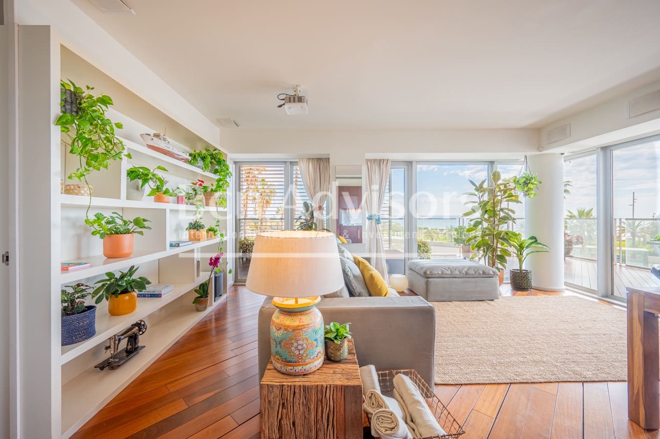 2 soveværelse Lejlighed til salg i Barcelona by med swimmingpool garage - € 1.190.000 (Ref: 9097499)