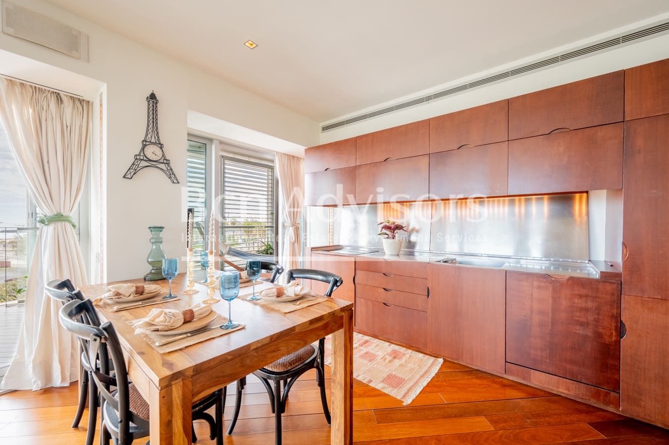 2 soveværelse Lejlighed til salg i Barcelona by med swimmingpool garage - € 1.190.000 (Ref: 9097499)