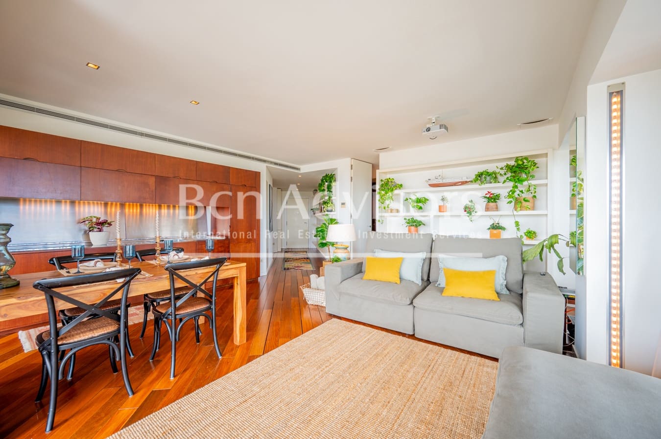 2 soveværelse Lejlighed til salg i Barcelona by med swimmingpool garage - € 1.190.000 (Ref: 9097499)