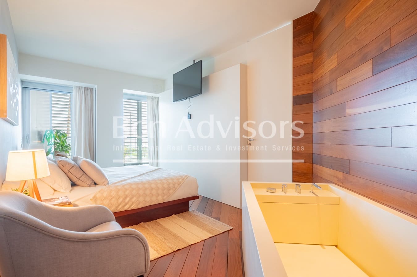 2 soveværelse Lejlighed til salg i Barcelona by med swimmingpool garage - € 1.190.000 (Ref: 9097499)