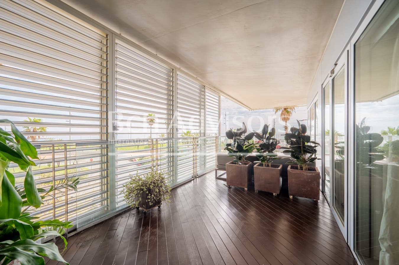 2 soveværelse Lejlighed til salg i Barcelona by med swimmingpool garage - € 1.190.000 (Ref: 9097499)