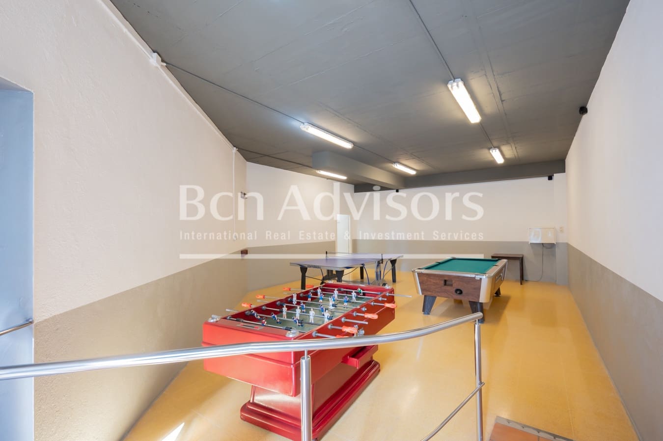 2 soveværelse Lejlighed til salg i Barcelona by med swimmingpool garage - € 1.190.000 (Ref: 9097499)