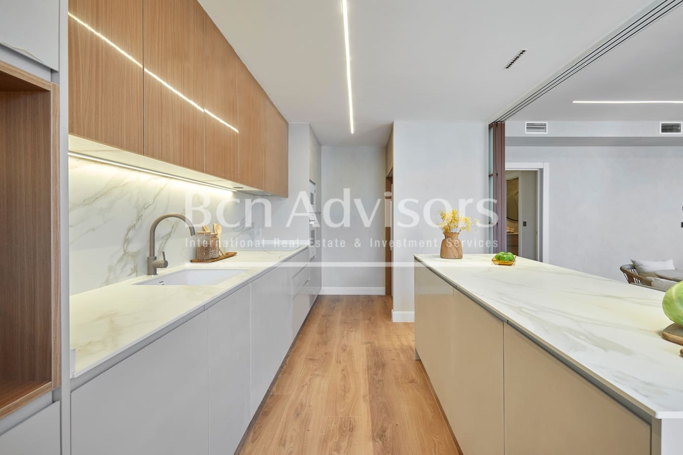 4 soveværelse Lejlighed til salg i Barcelona by - € 1.315.000 (Ref: 9097503)