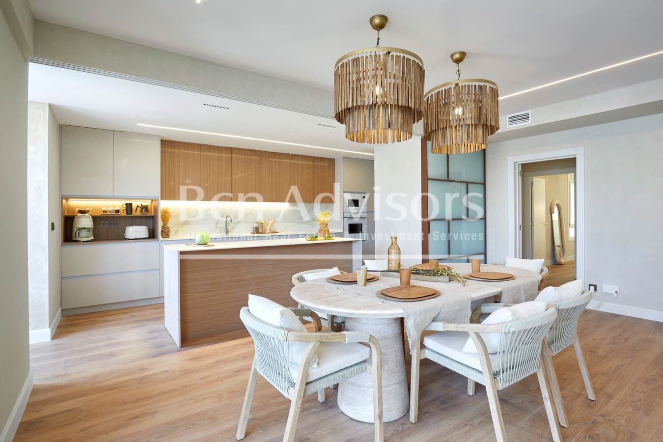 4 soveværelse Lejlighed til salg i Barcelona by - € 1.315.000 (Ref: 9097503)