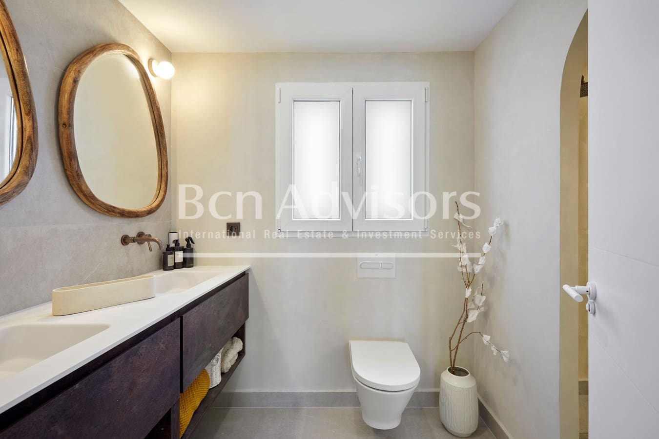 4 soveværelse Lejlighed til salg i Barcelona by - € 1.315.000 (Ref: 9097503)