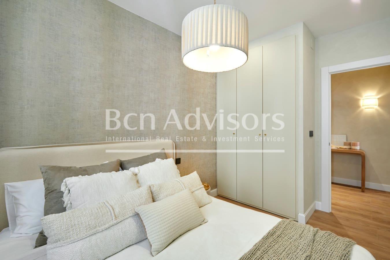 4 soveværelse Lejlighed til salg i Barcelona by - € 1.315.000 (Ref: 9097503)